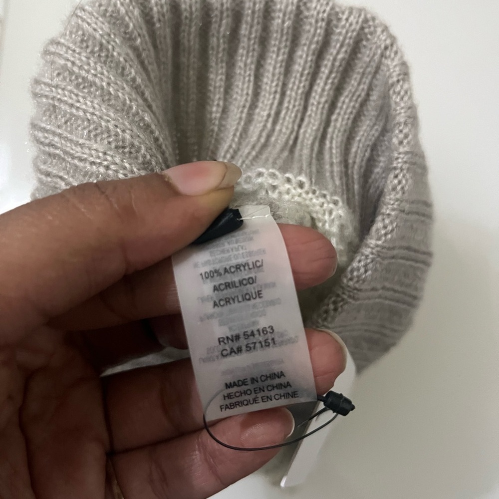 Kensie Ivory and Taupe Knit Beanie - Picture 5 of 6